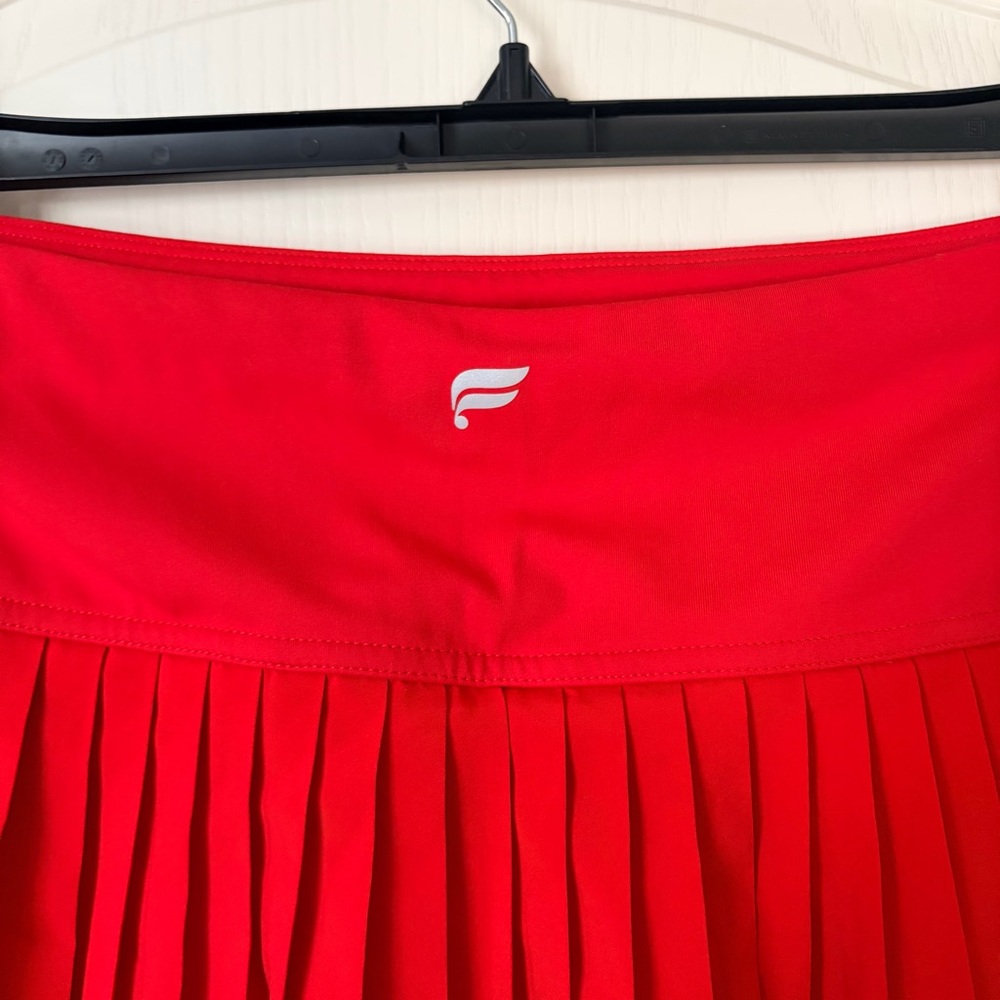 Fabletics Hot Shot Pleated Skirt Classic Mini, heated red, Large - Picture 7 of 10